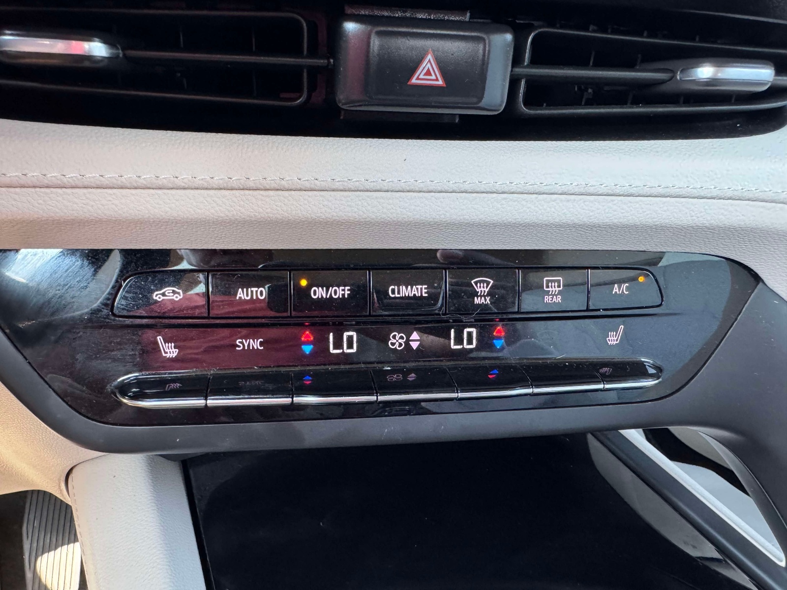 Used 2023 Buick Envision SUV