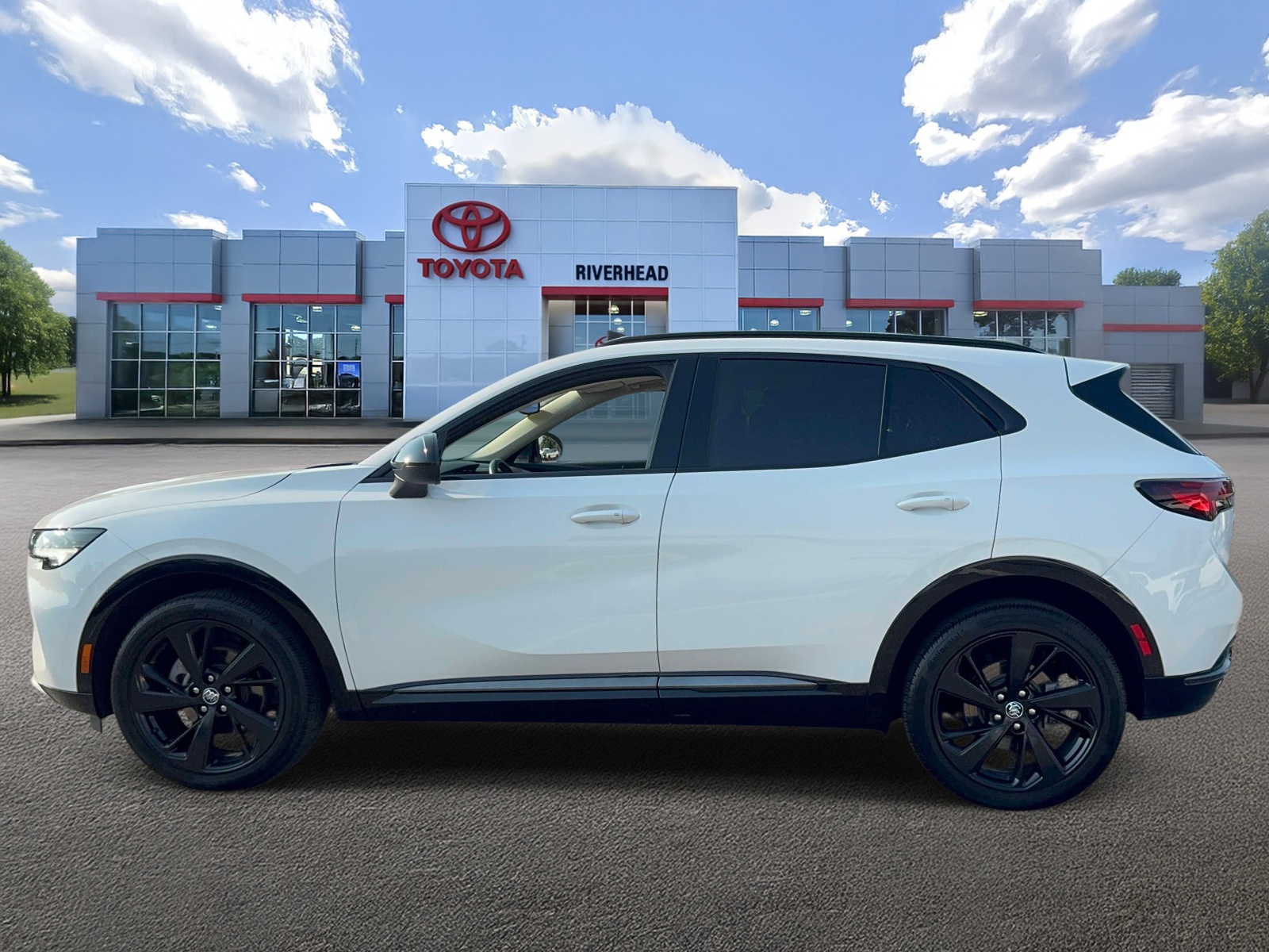 Used 2023 Buick Envision SUV