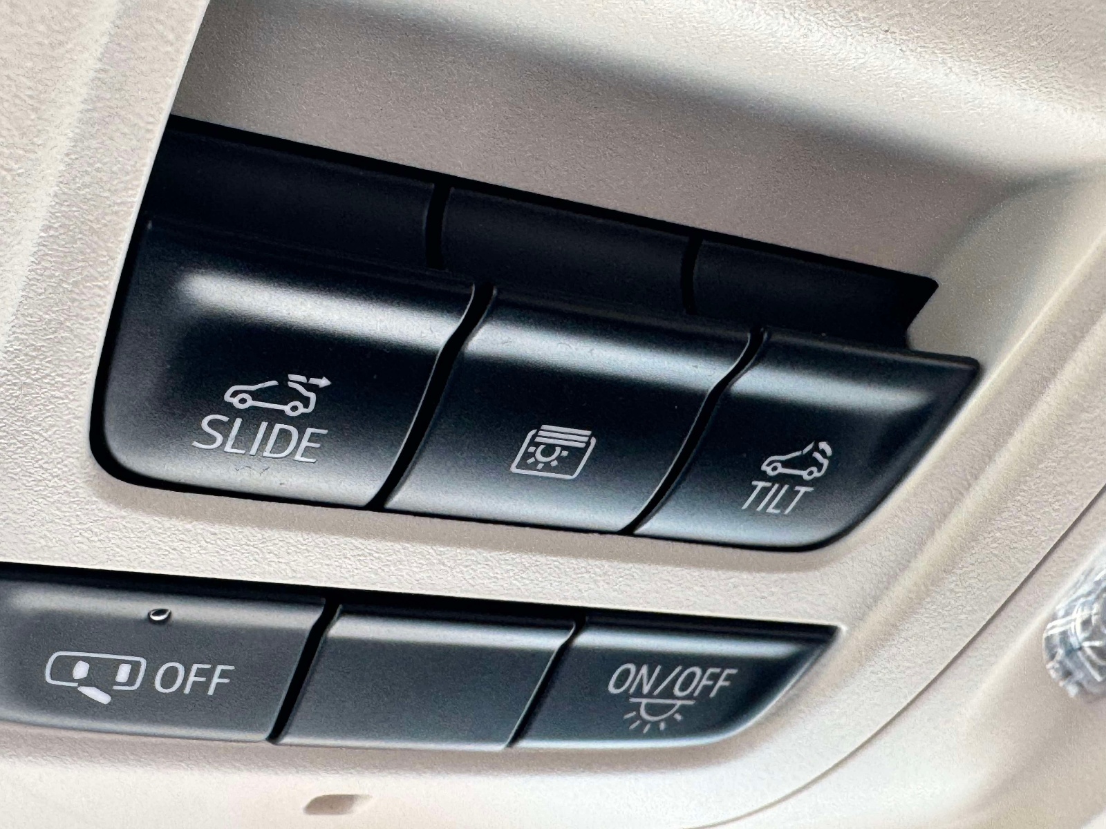 Used 2023 Buick Envision SUV