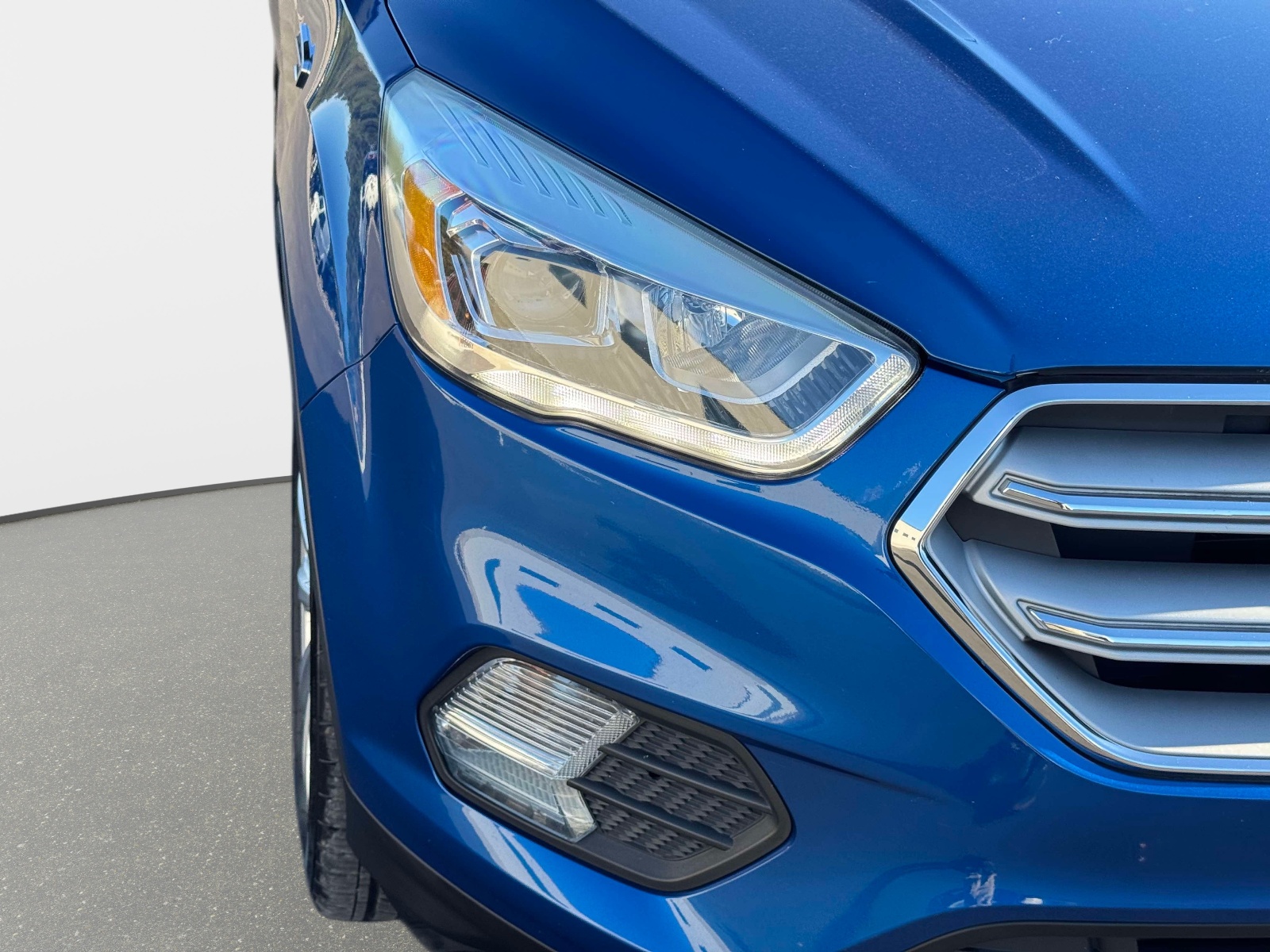 Used 2019 Ford Escape SUV