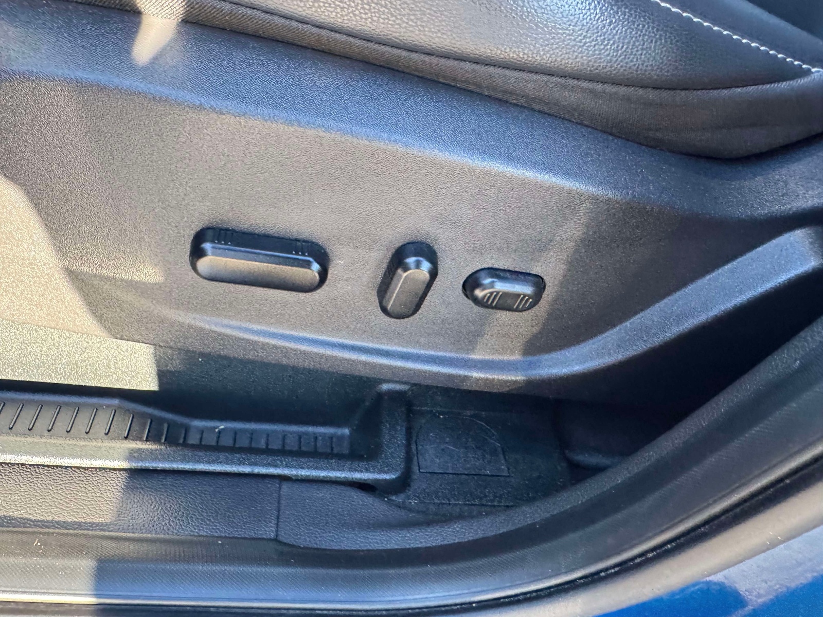 Used 2019 Ford Escape SUV