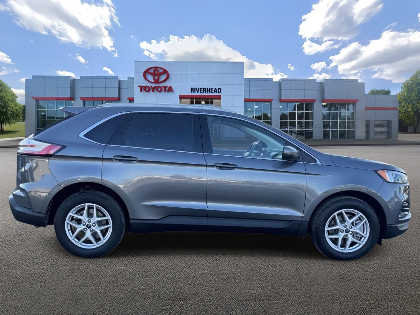 Used 2022 Ford Edge SUV