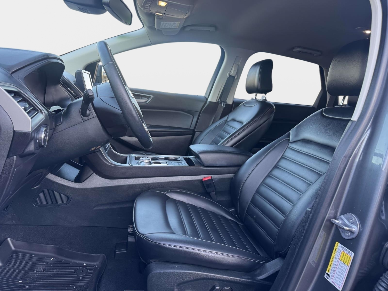 Used 2022 Ford Edge SUV
