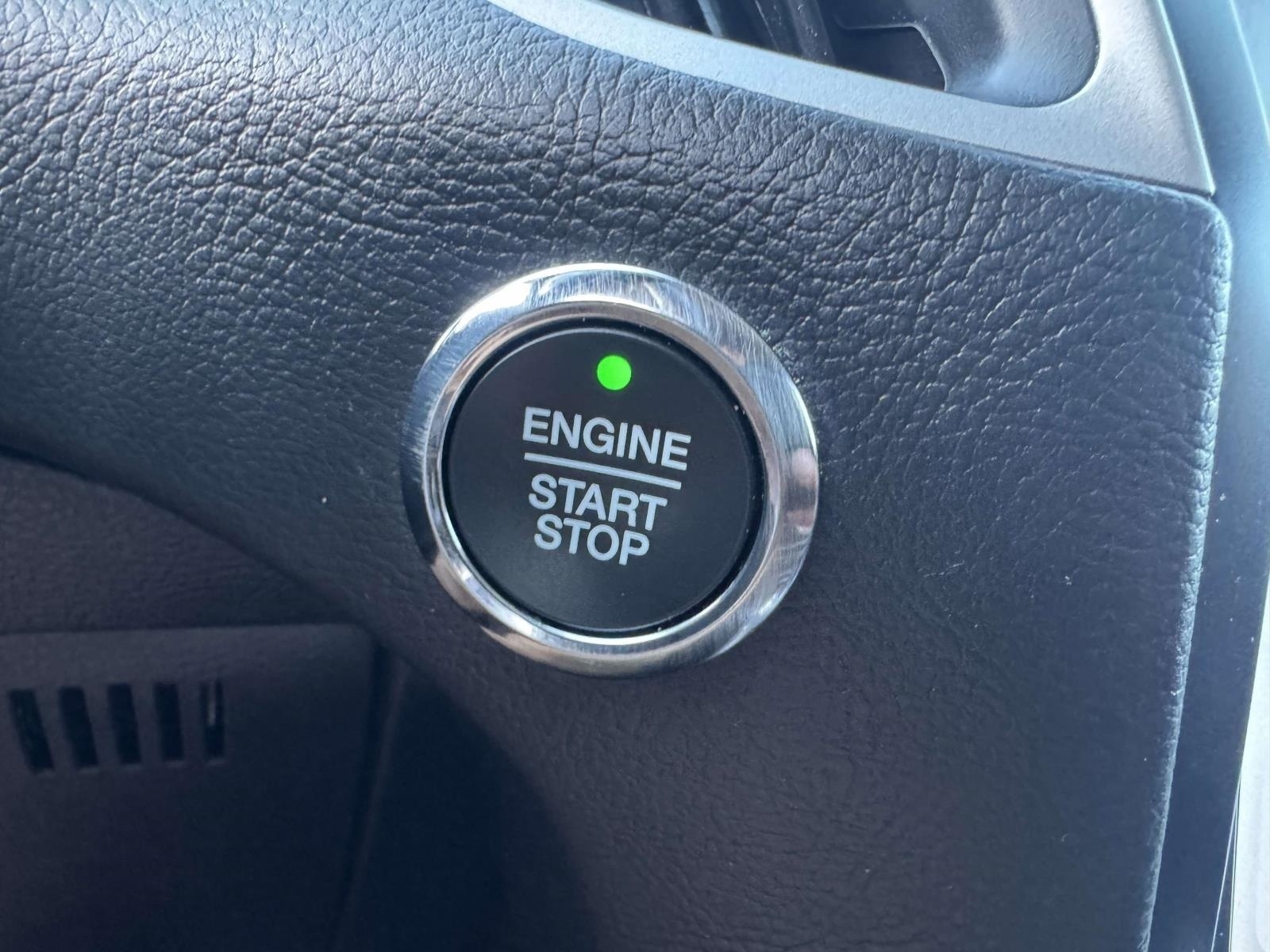 Used 2022 Ford Edge SUV