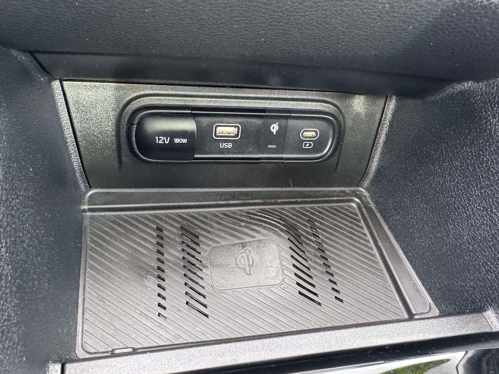 Used 2024 Kia Sportage SUV