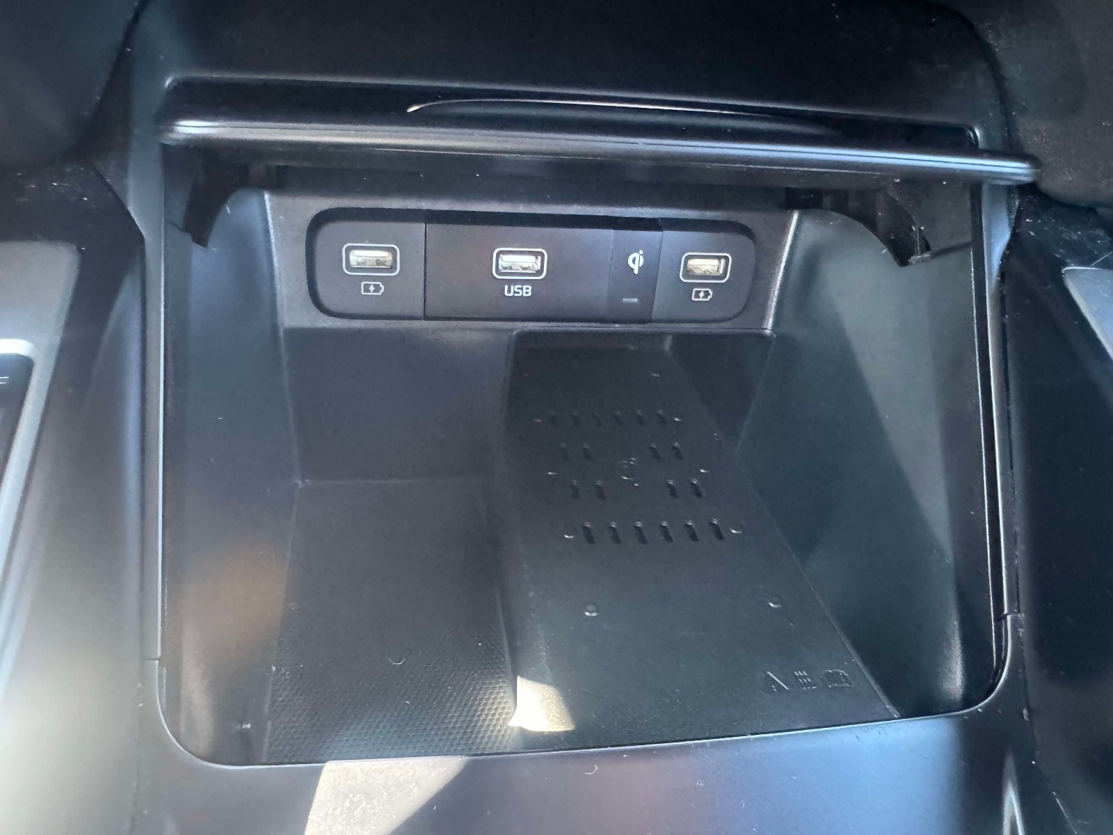 Used 2023 Kia Sorento SUV
