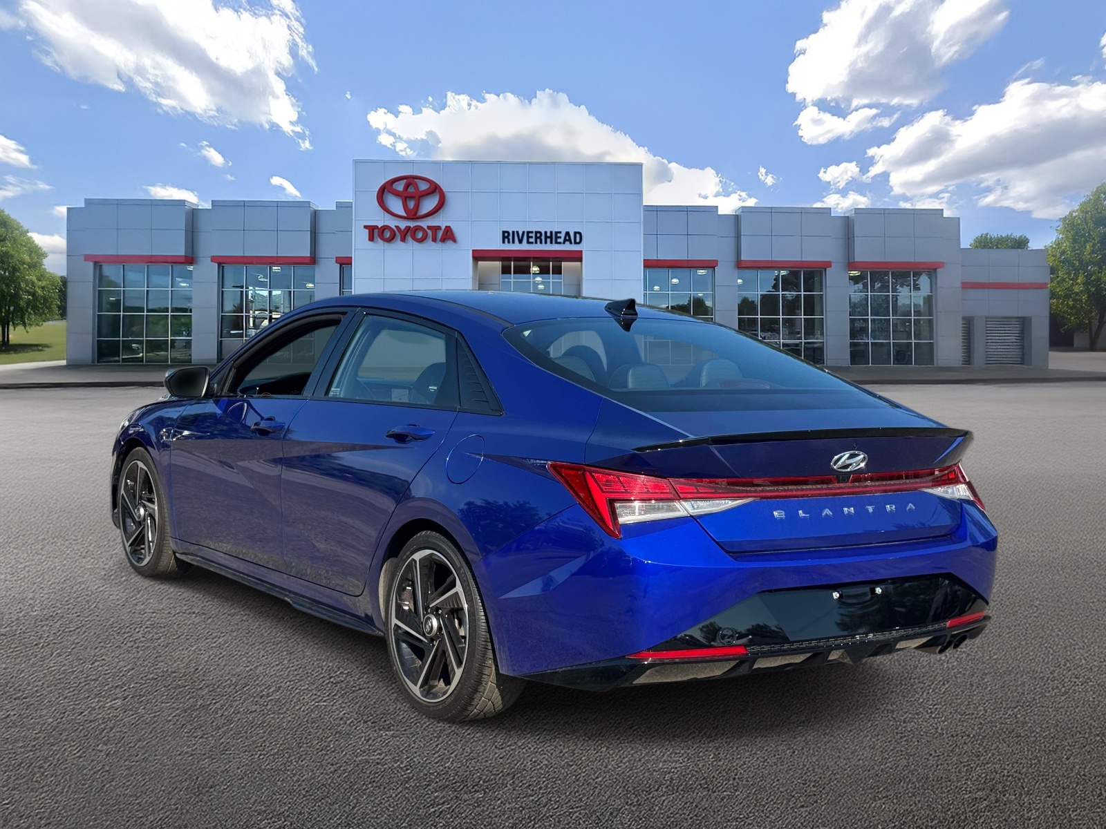 Used 2023 Hyundai Elantra Sedan
