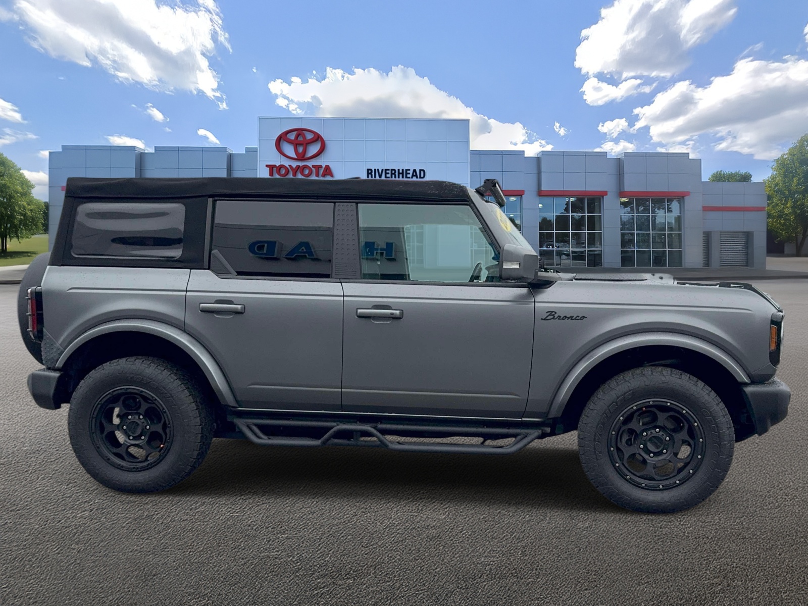 Used 2023 Ford Bronco SUV