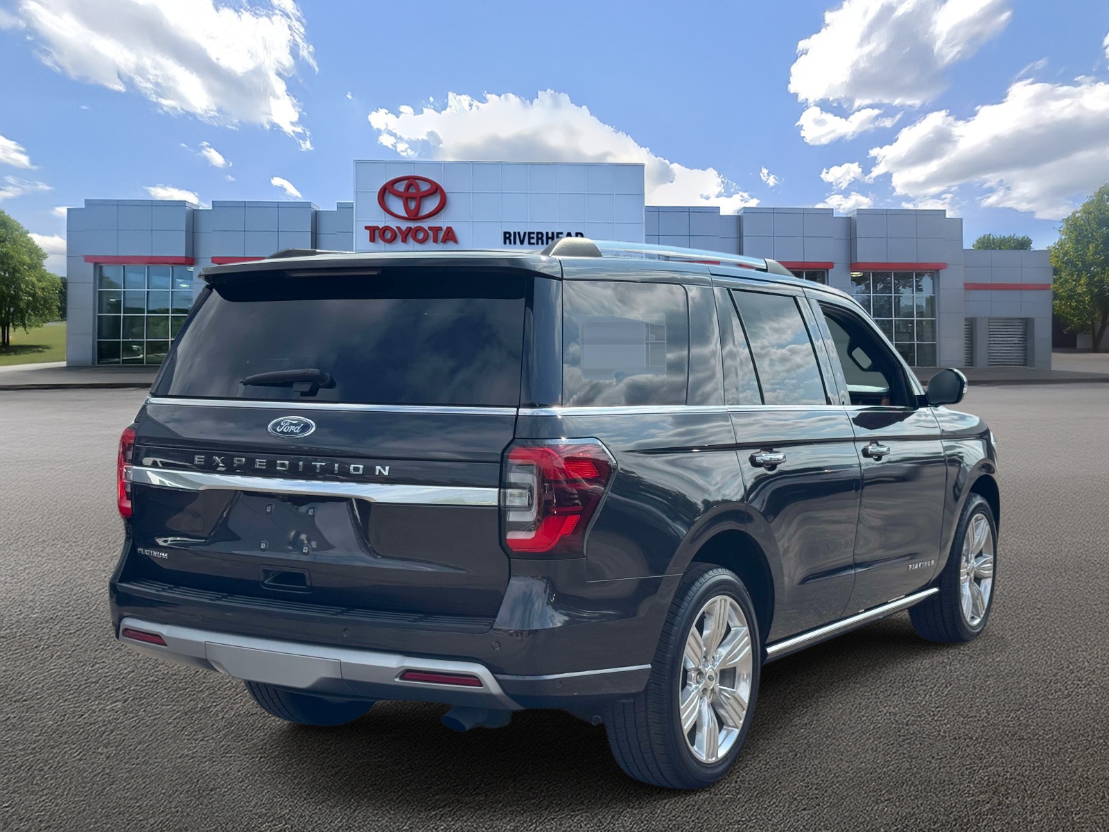 Used 2024 Ford Expedition SUV