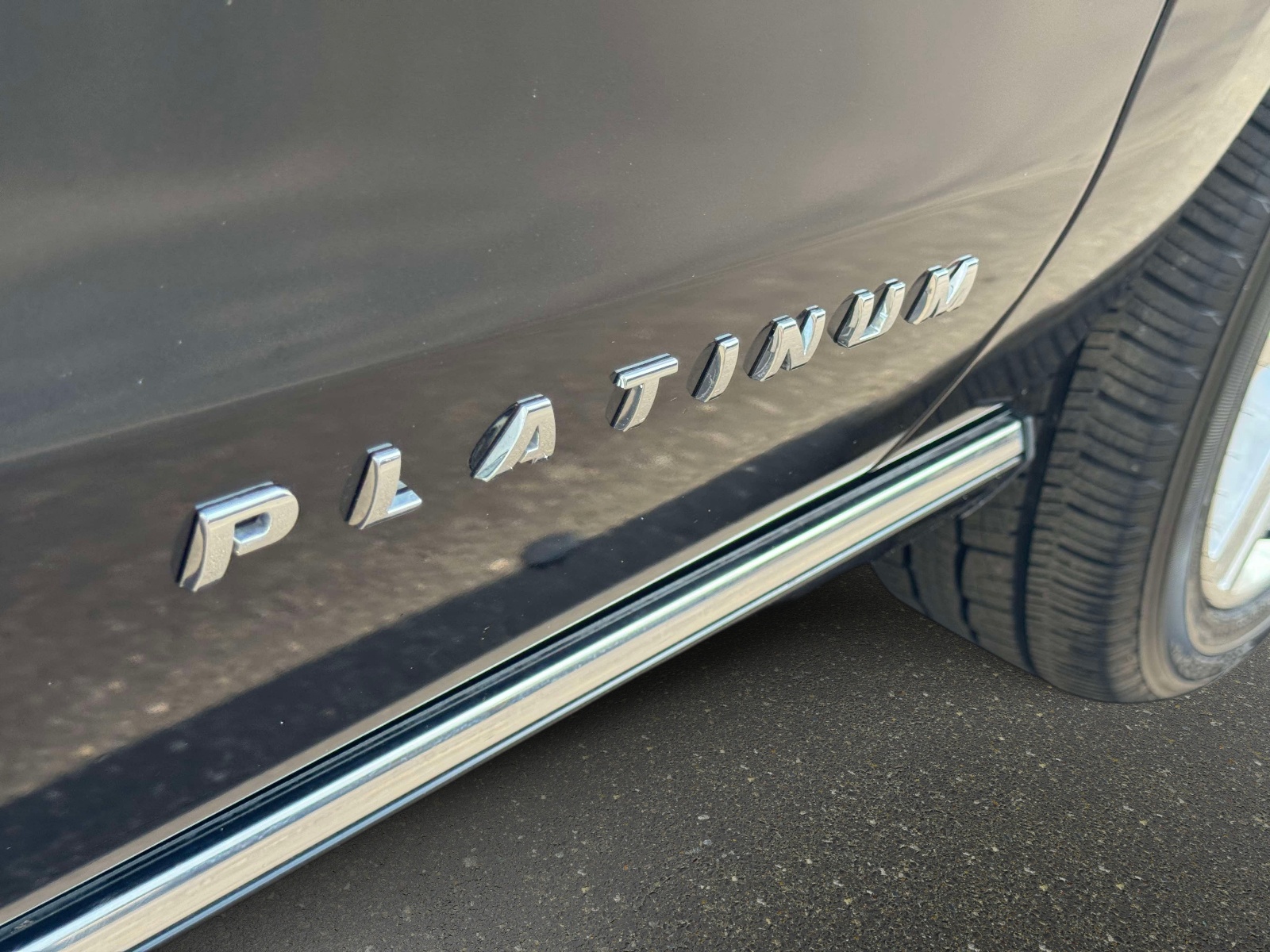 Used 2024 Ford Expedition SUV