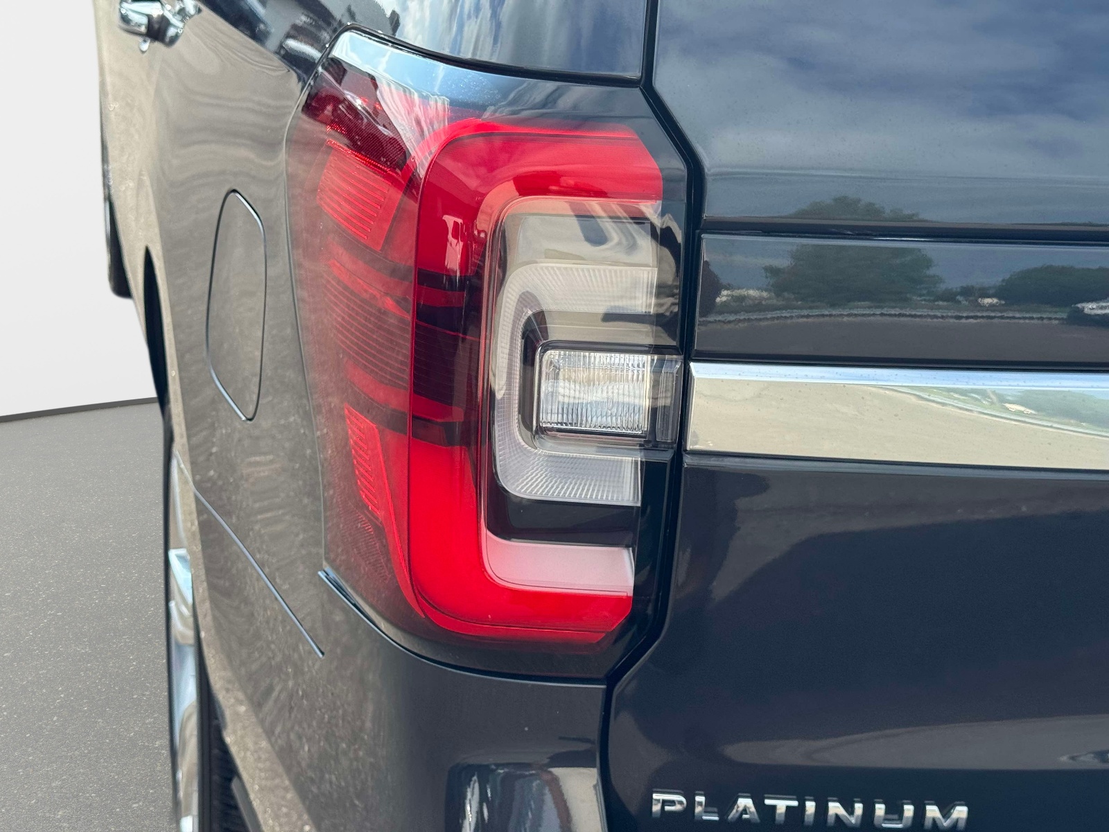 Used 2024 Ford Expedition SUV