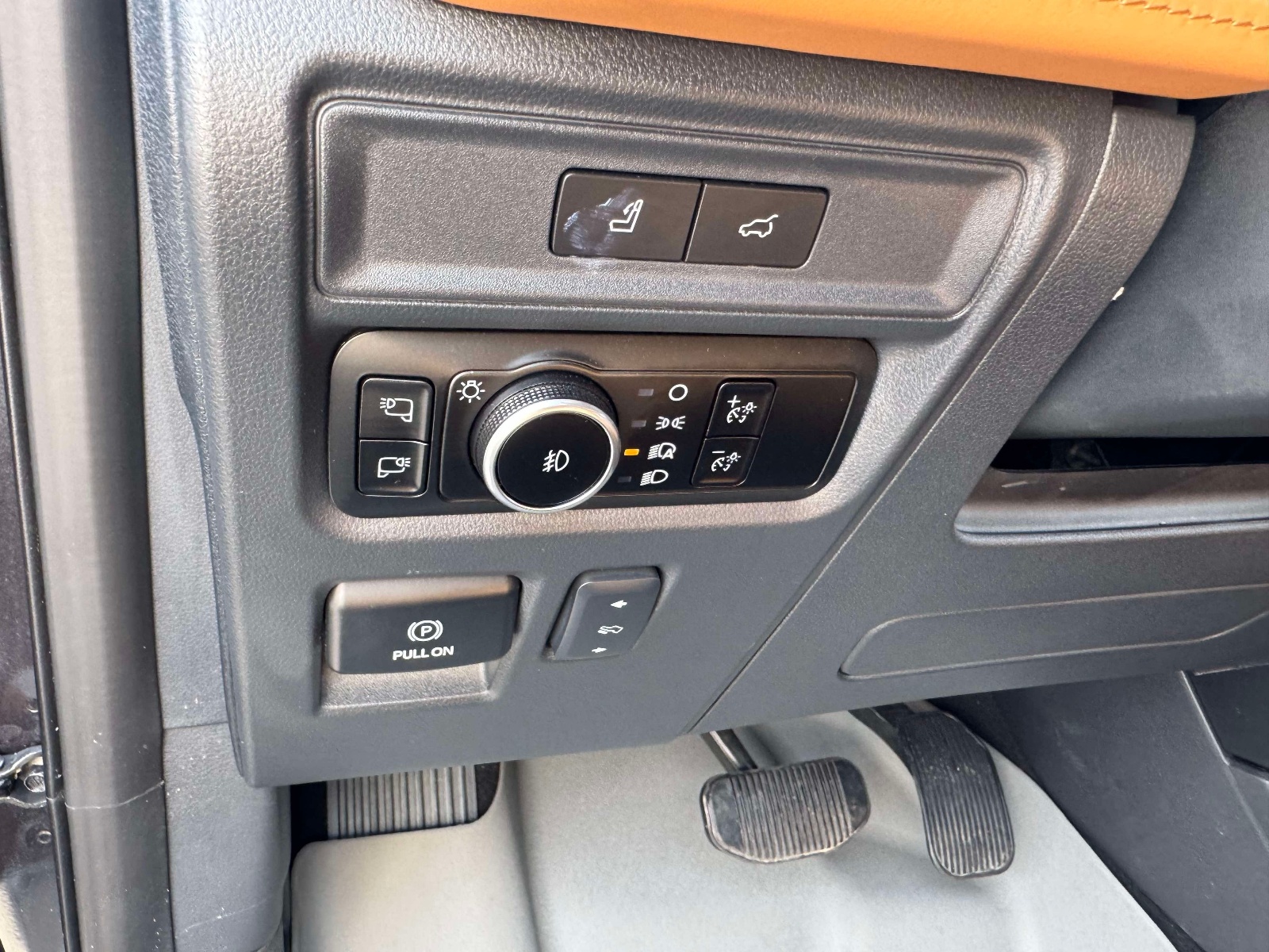 Used 2024 Ford Expedition SUV