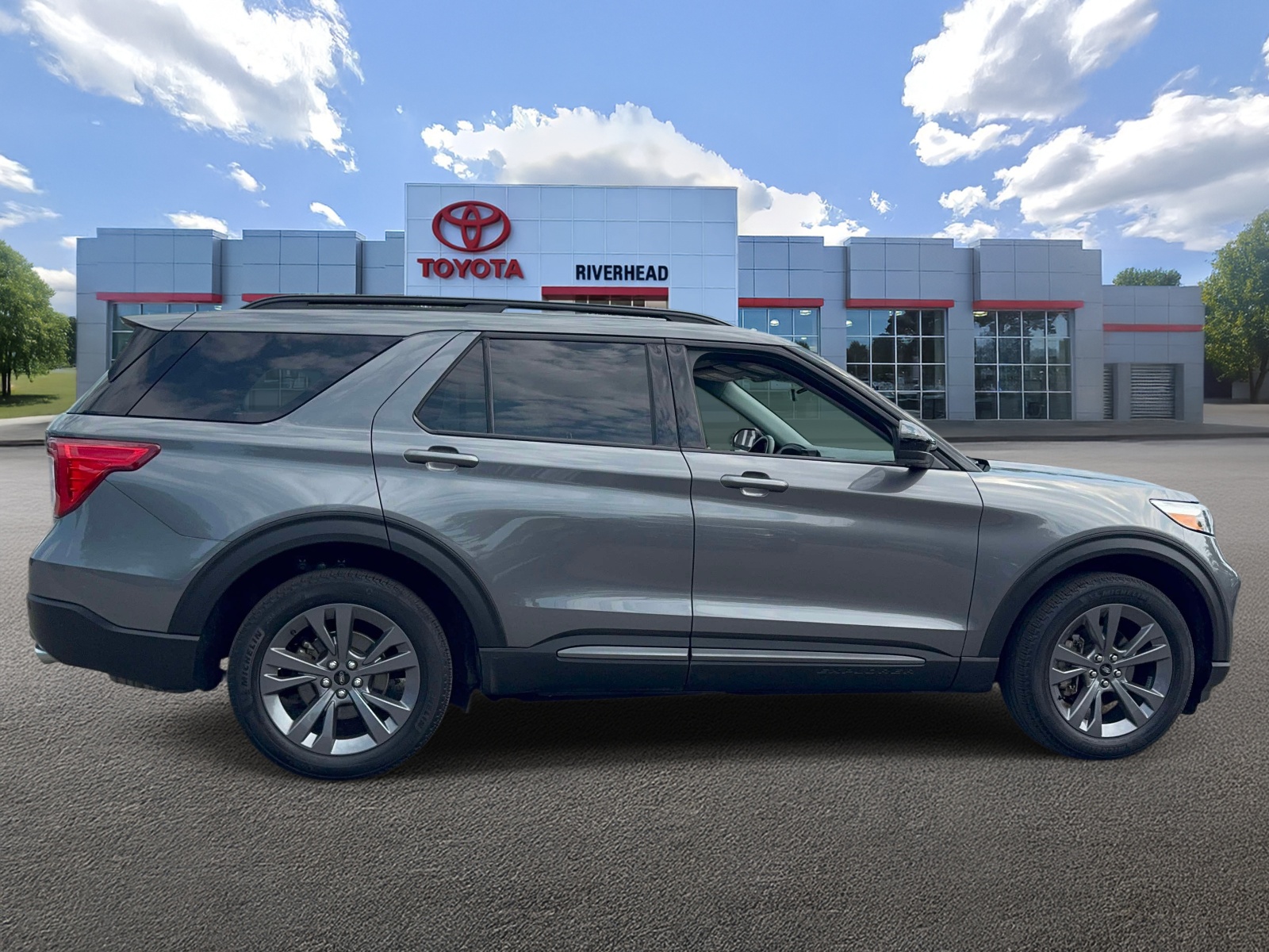 Used 2023 Ford Explorer SUV