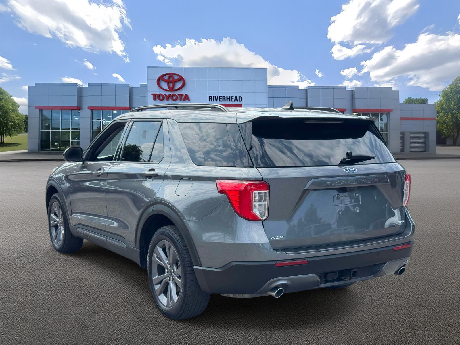 Used 2023 Ford Explorer SUV