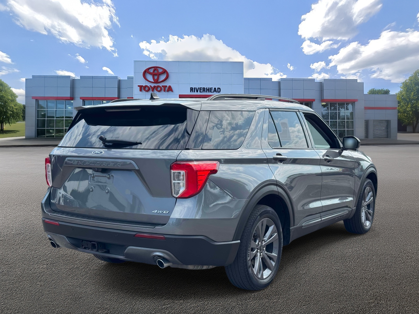 Used 2023 Ford Explorer SUV