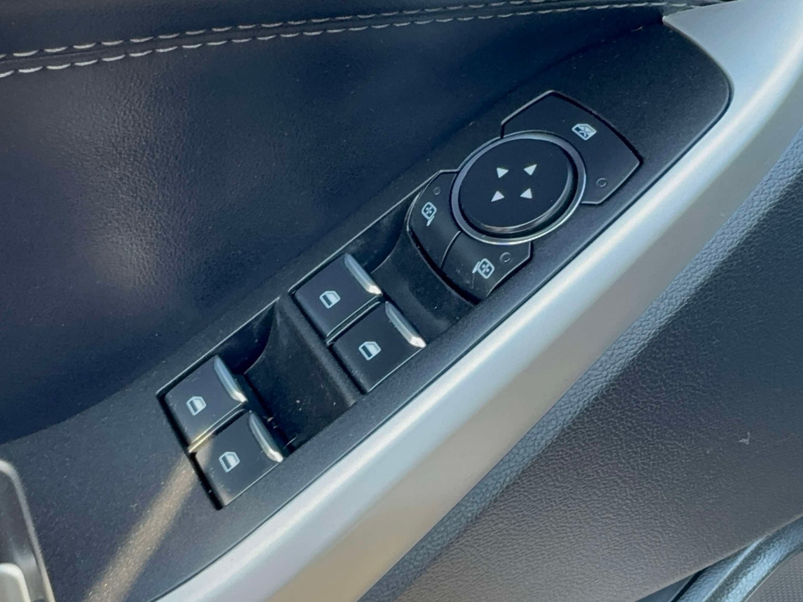 Used 2021 Ford Explorer SUV