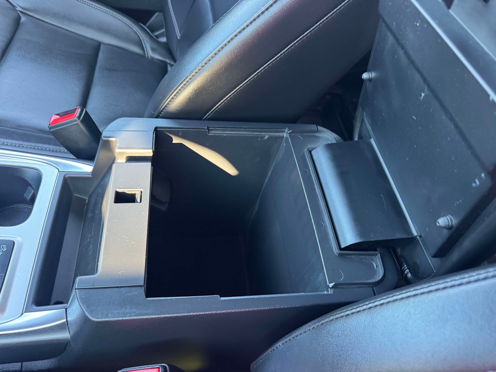 Used 2021 Ford Explorer SUV