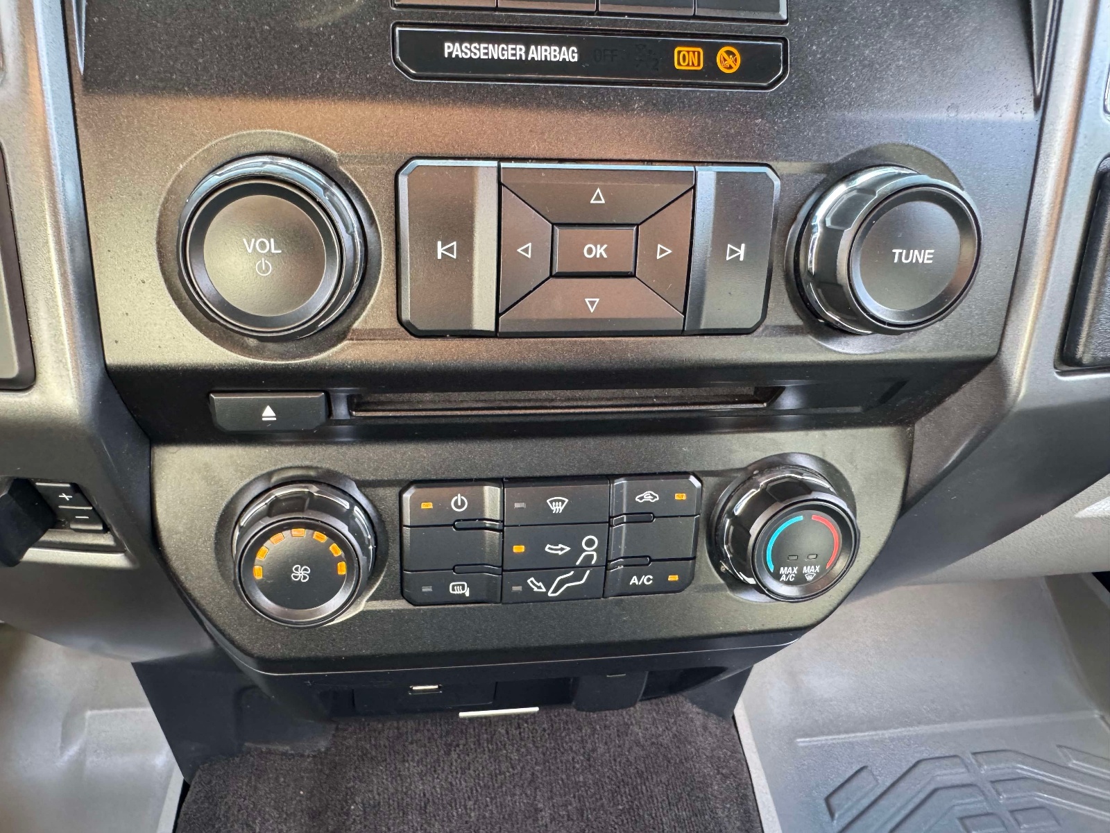 Used 2018 Ford Super Duty F-250 SRW Truck