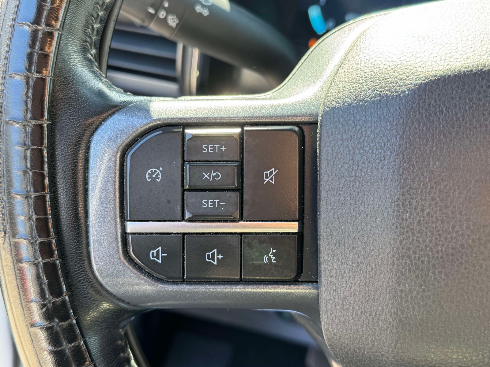 Used 2023 Ford Super Duty F-350 DRW Truck