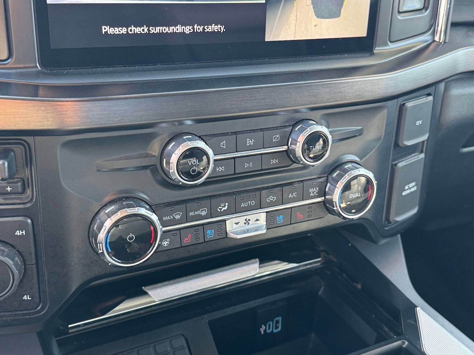 Used 2023 Ford Super Duty F-350 DRW Truck