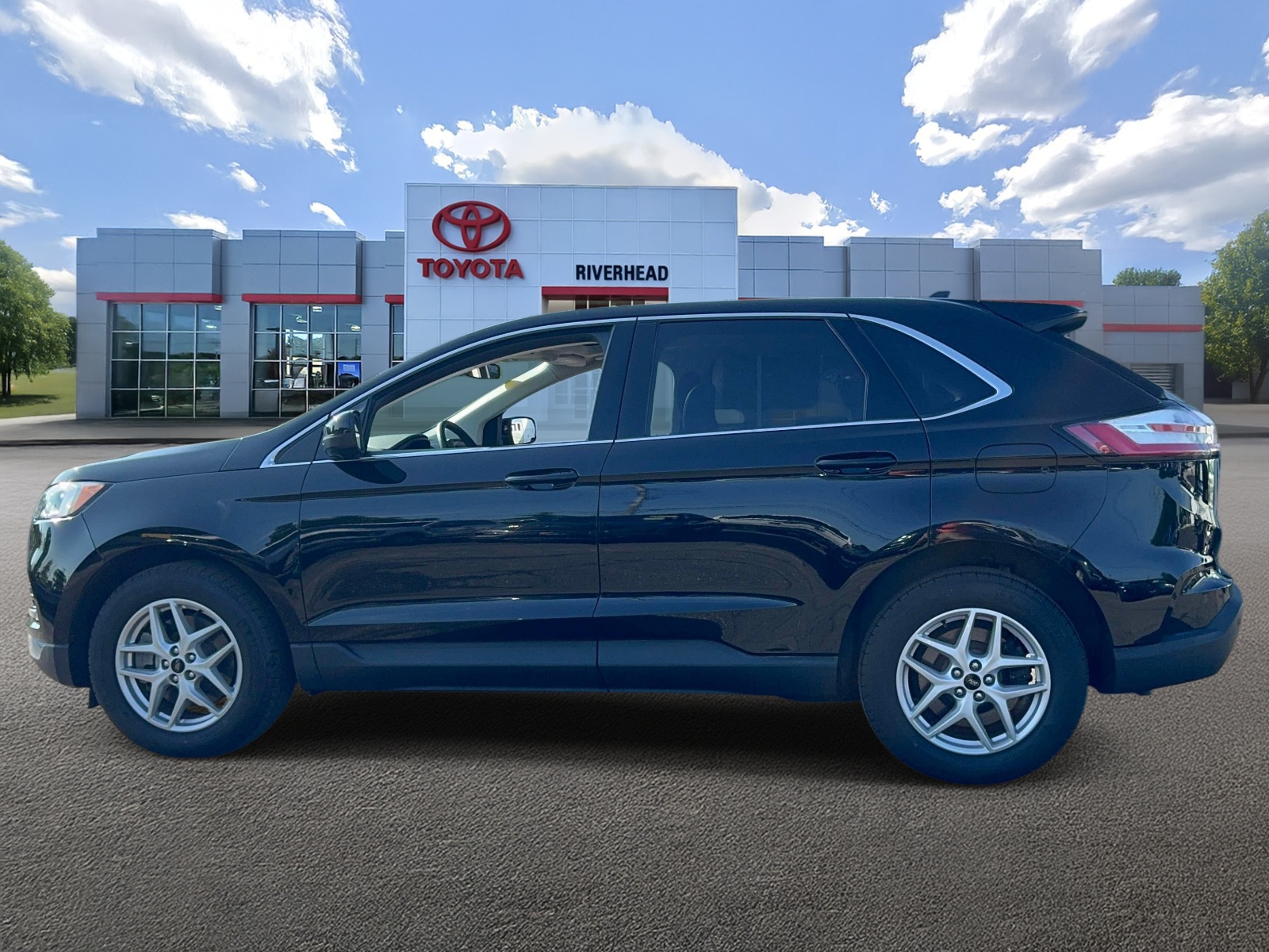 Used 2023 Ford Edge SUV