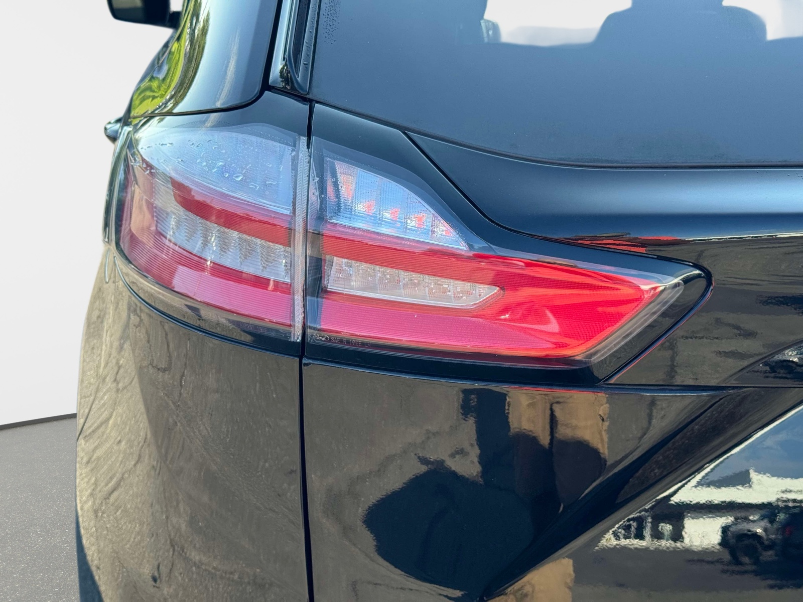 Used 2023 Ford Edge SUV