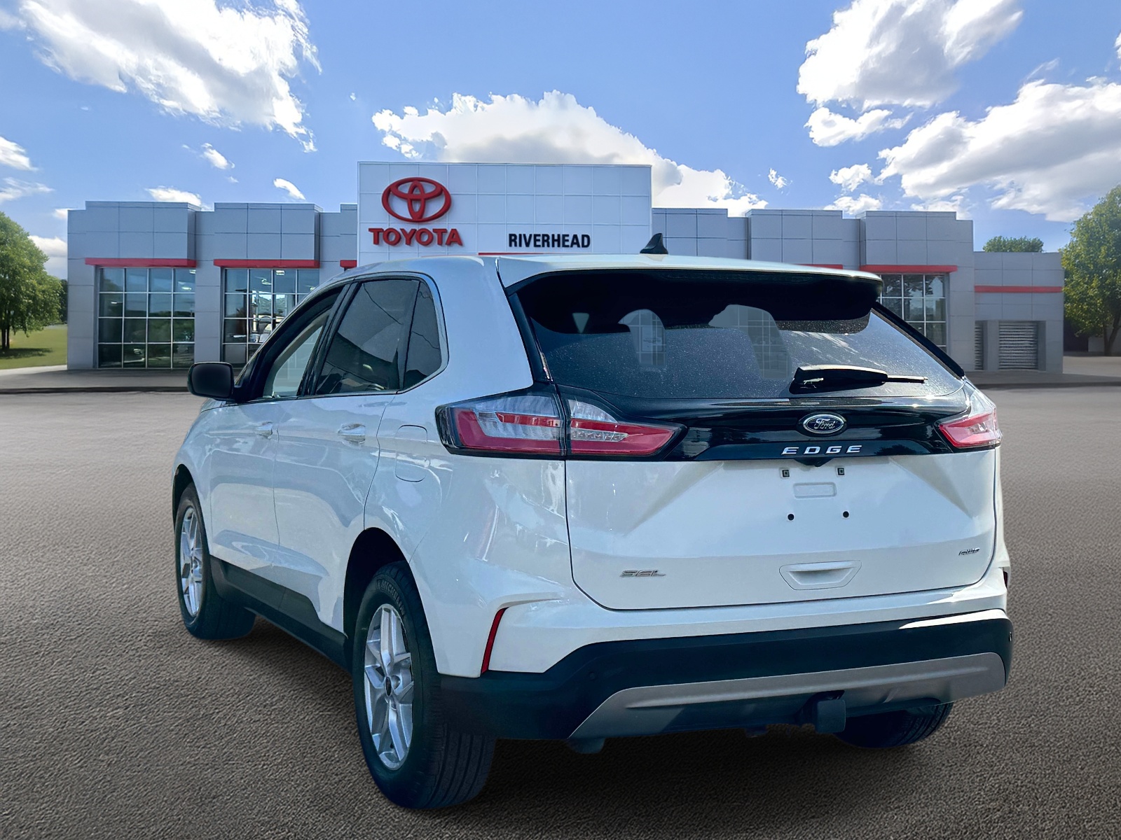 Used 2024 Ford Edge SUV