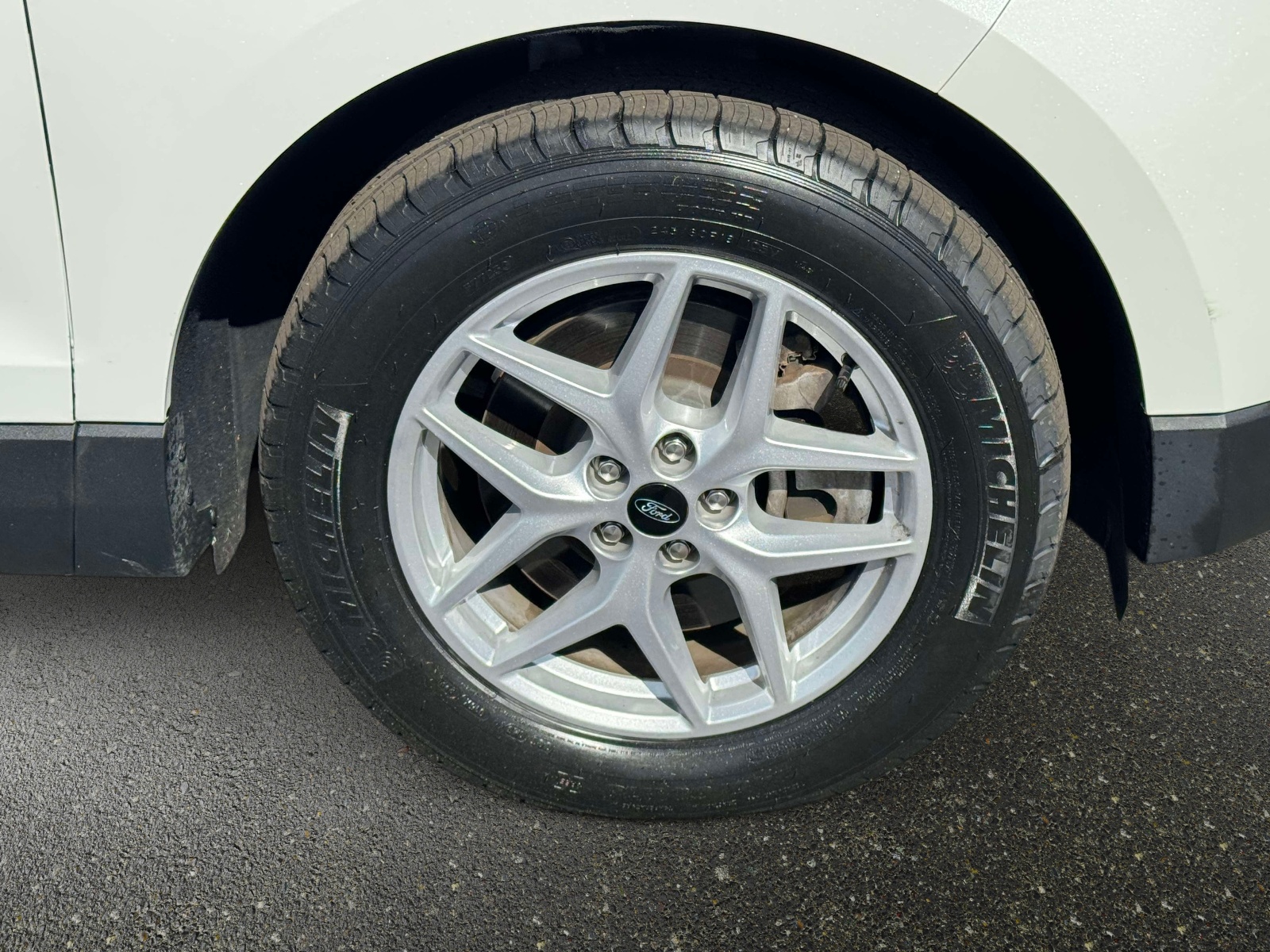 Used 2024 Ford Edge SUV