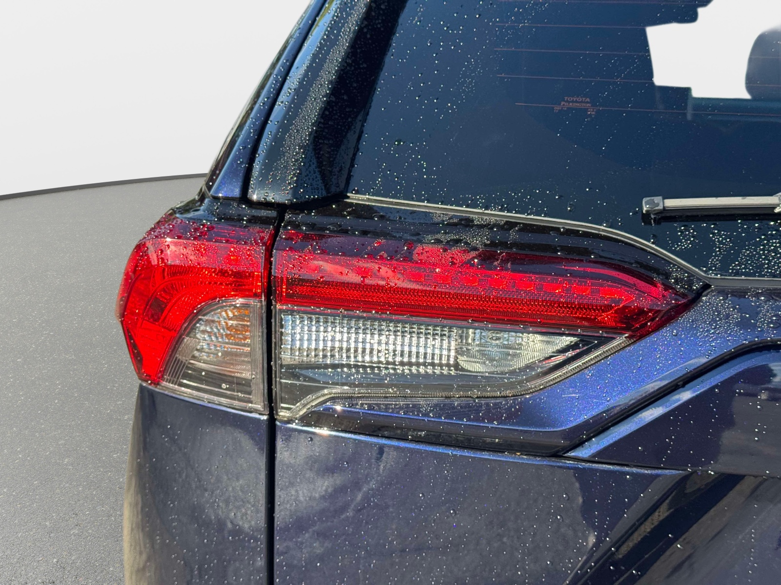 Used 2020 Toyota RAV4 SUV
