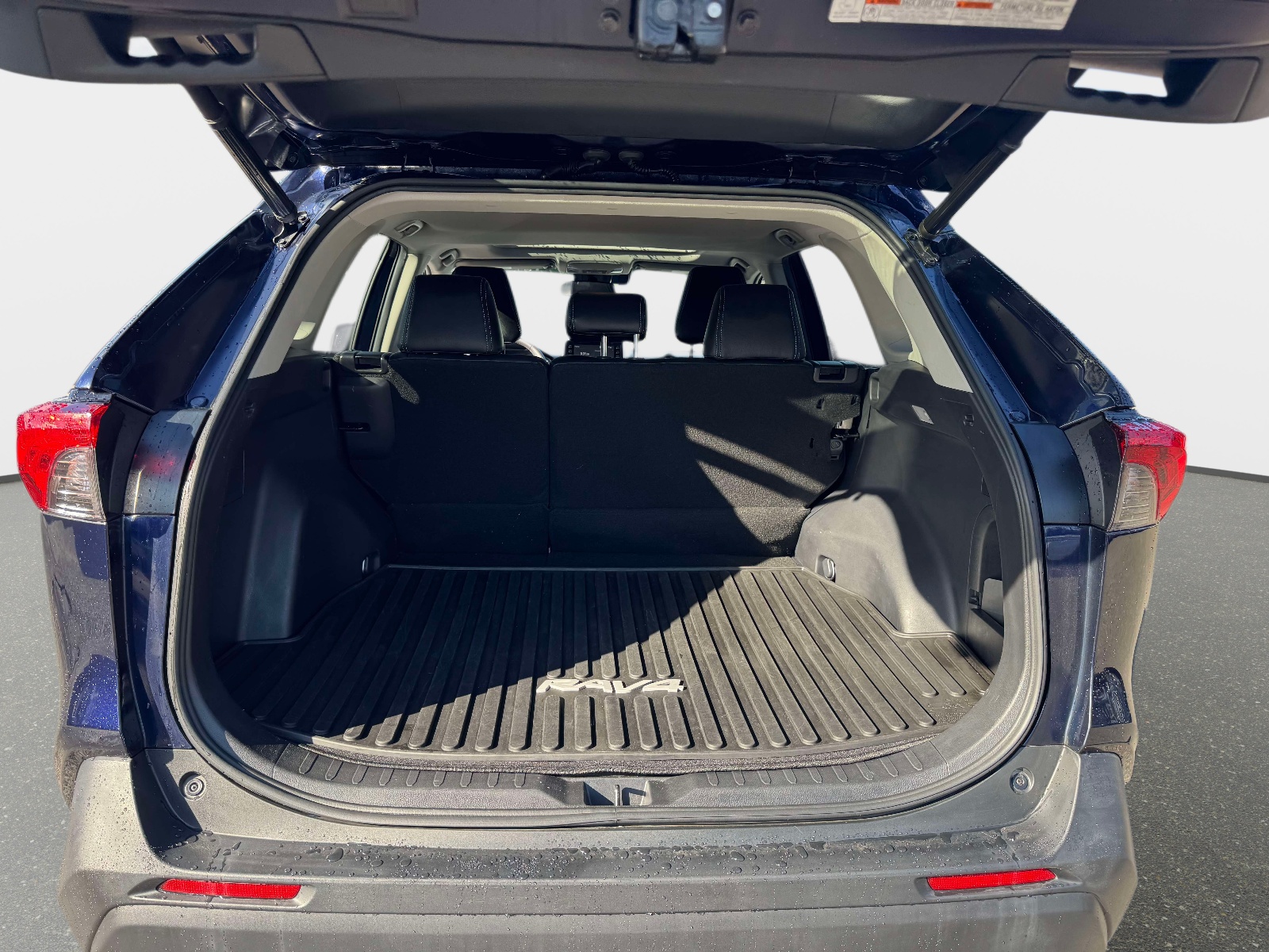 Used 2020 Toyota RAV4 SUV