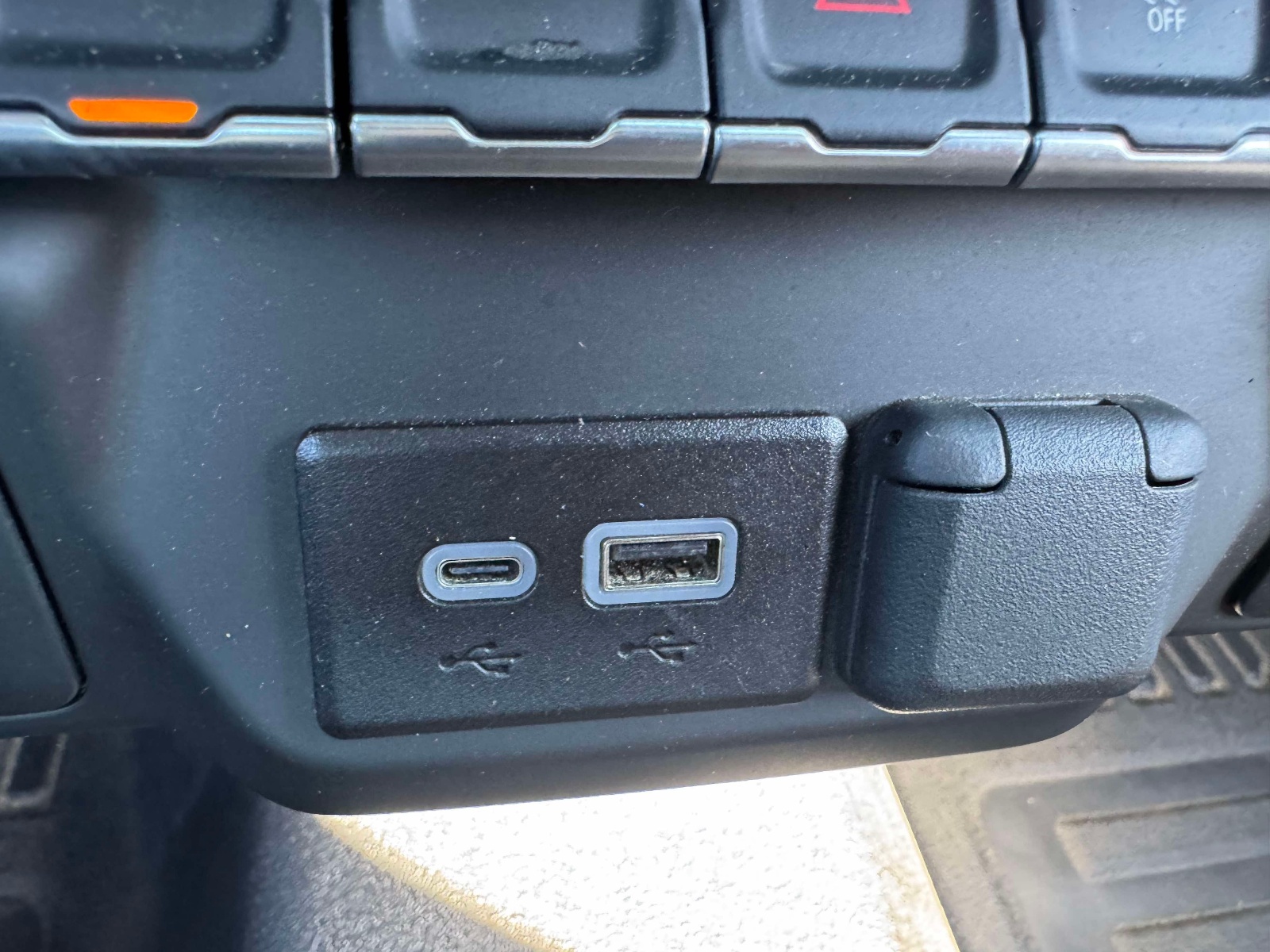 Used 2025 Chevrolet Silverado 1500 Truck