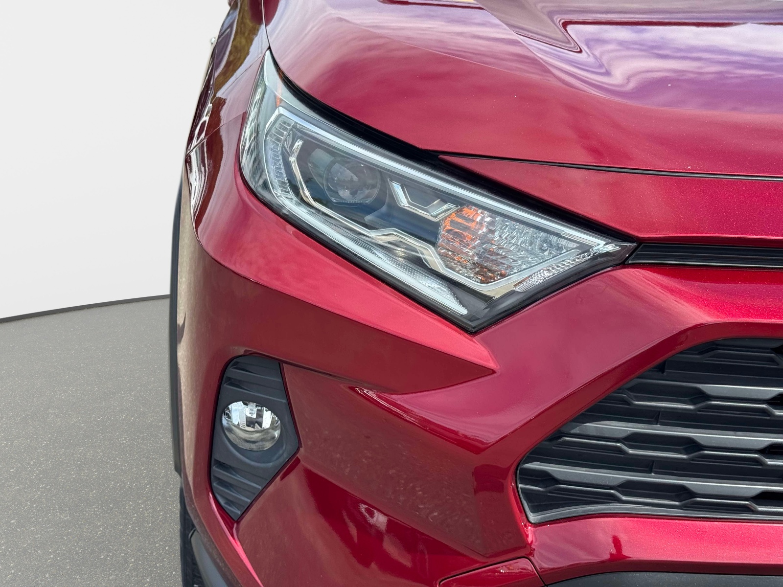Used 2019 Toyota RAV4 SUV