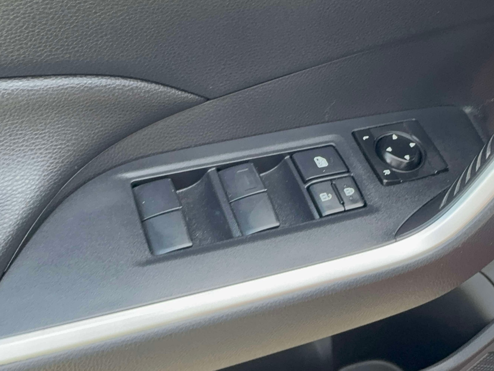 Used 2019 Toyota RAV4 SUV