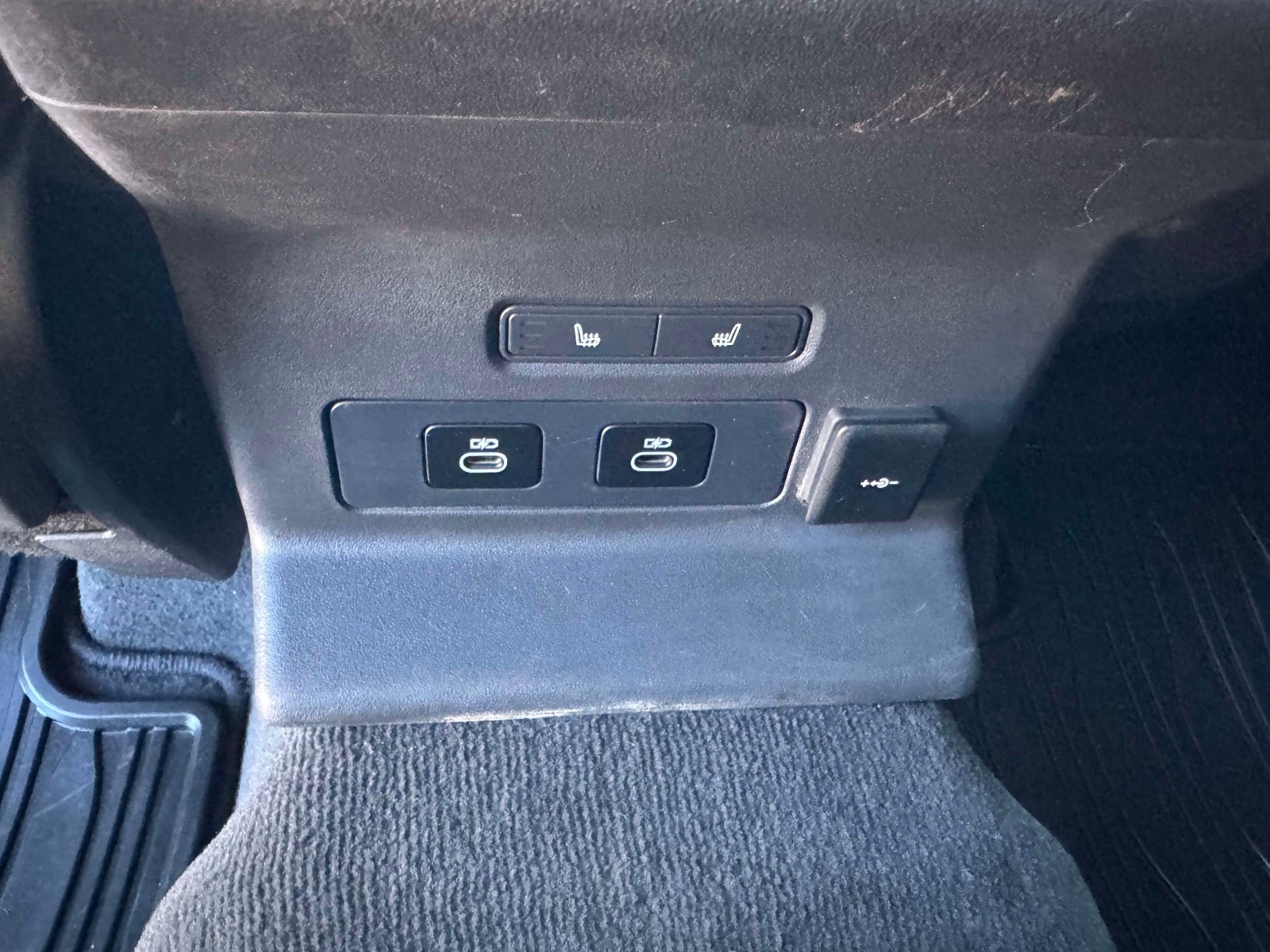 Used 2024 Land rover Range Rover Velar SUV