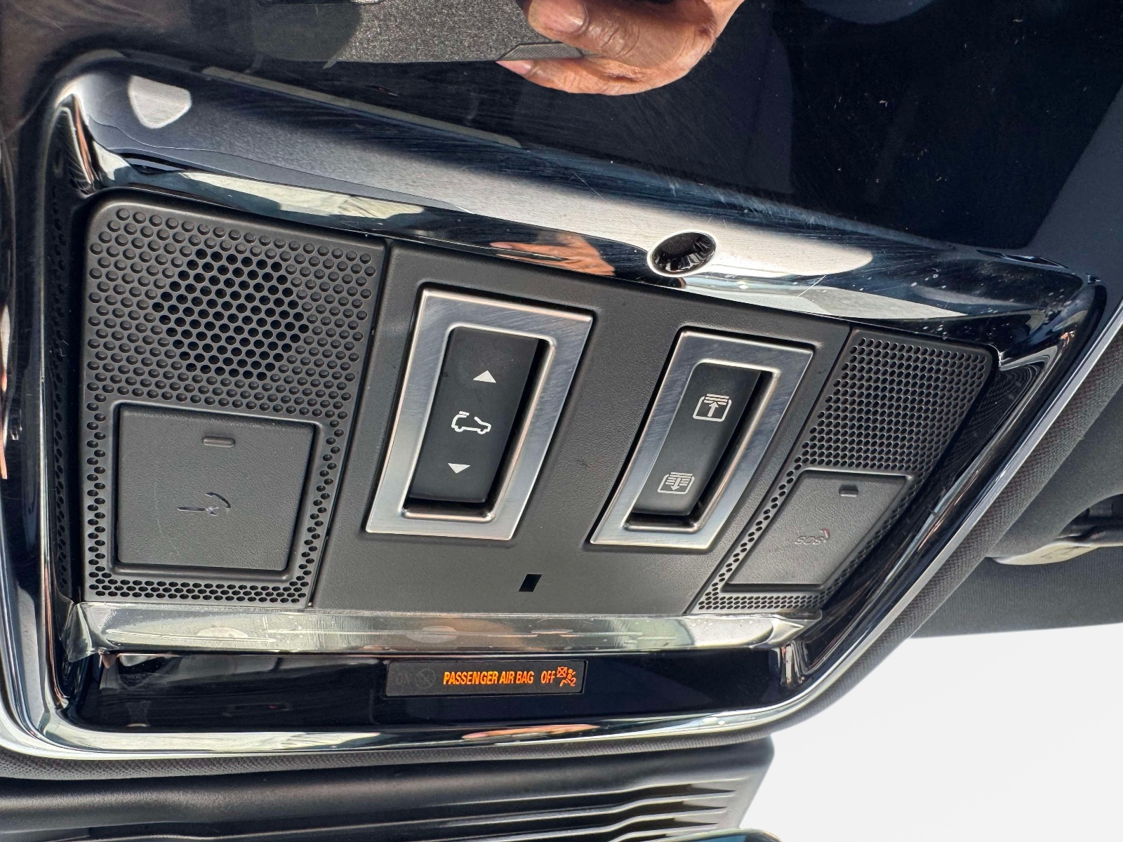Used 2024 Land rover Range Rover Velar SUV