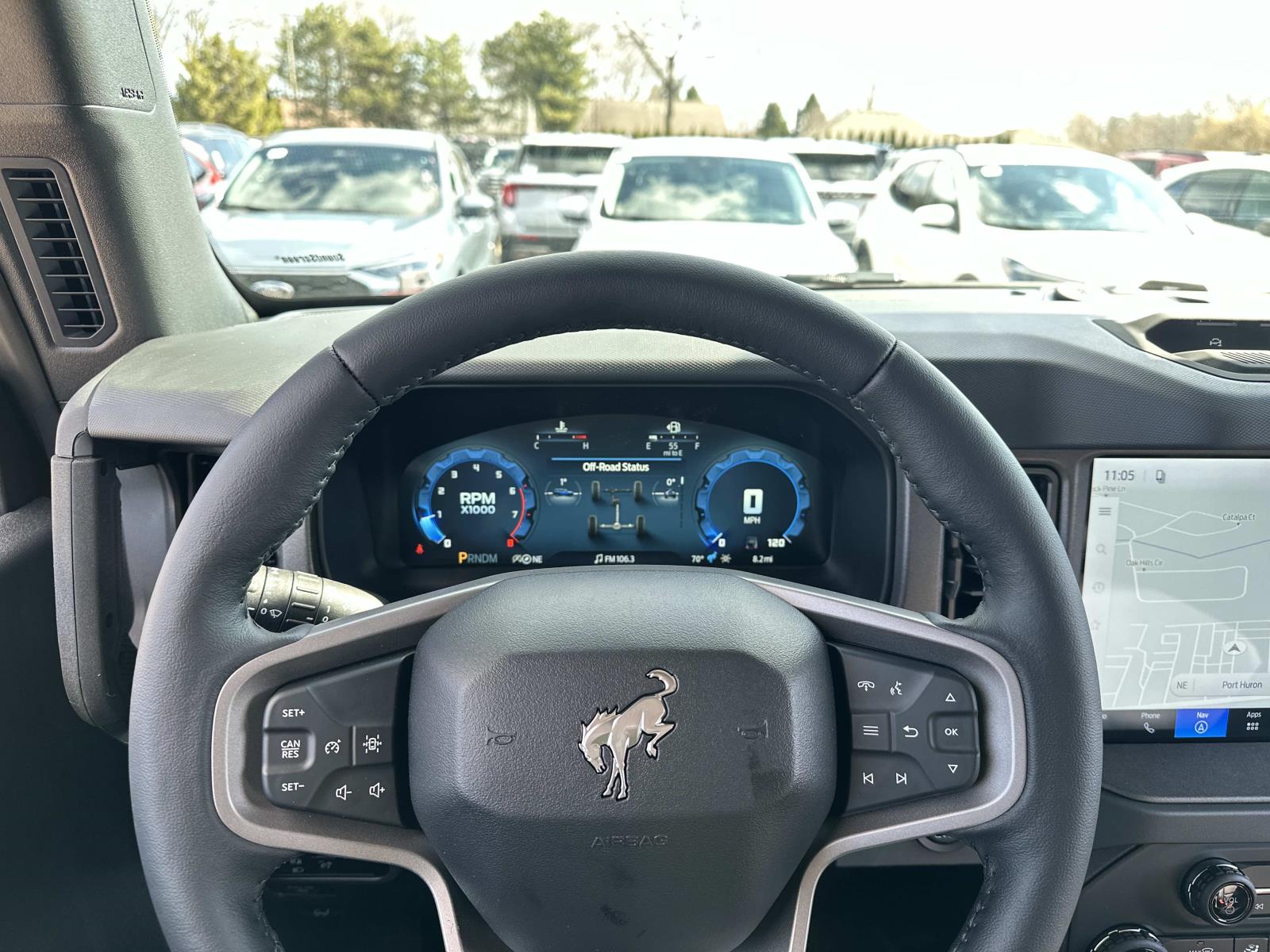 View vehicle photo 7