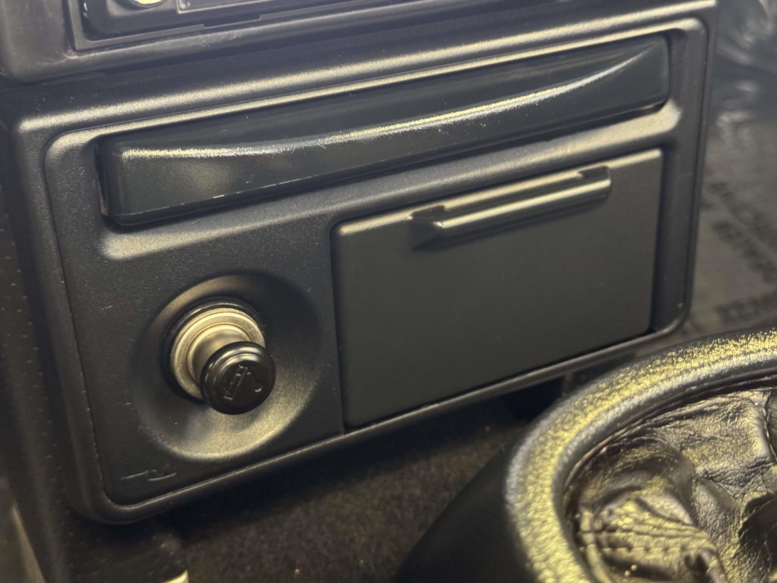 2000 Toyota MR2 Spyder Base - Photo 23