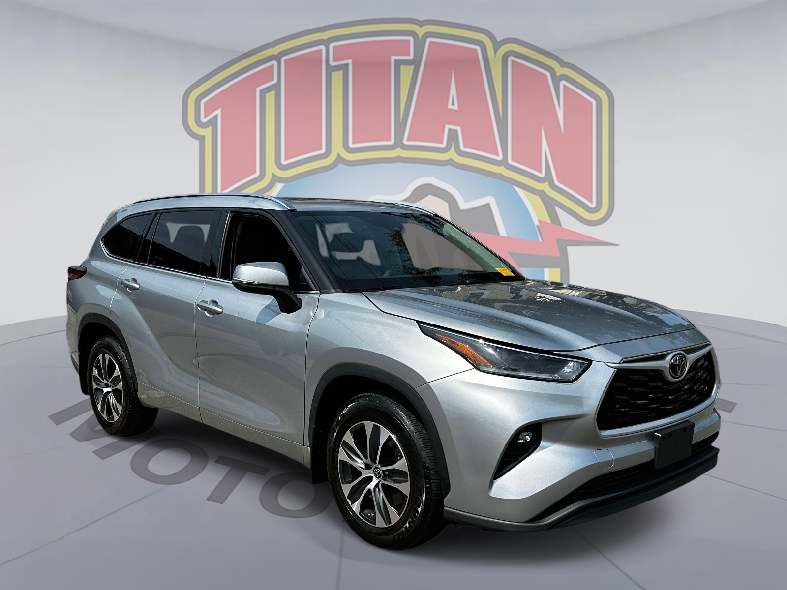 Celestial Silver Metallic 2021 Toyota Highlander SUV / Crossover All-Wheel Drive Automatic