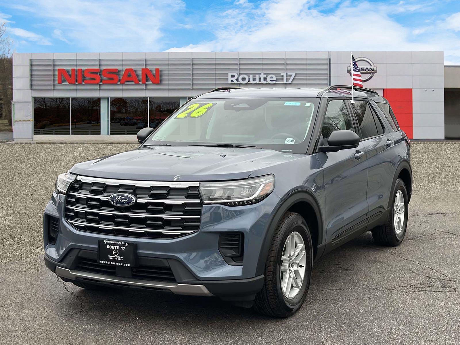 View vehicle photo 2