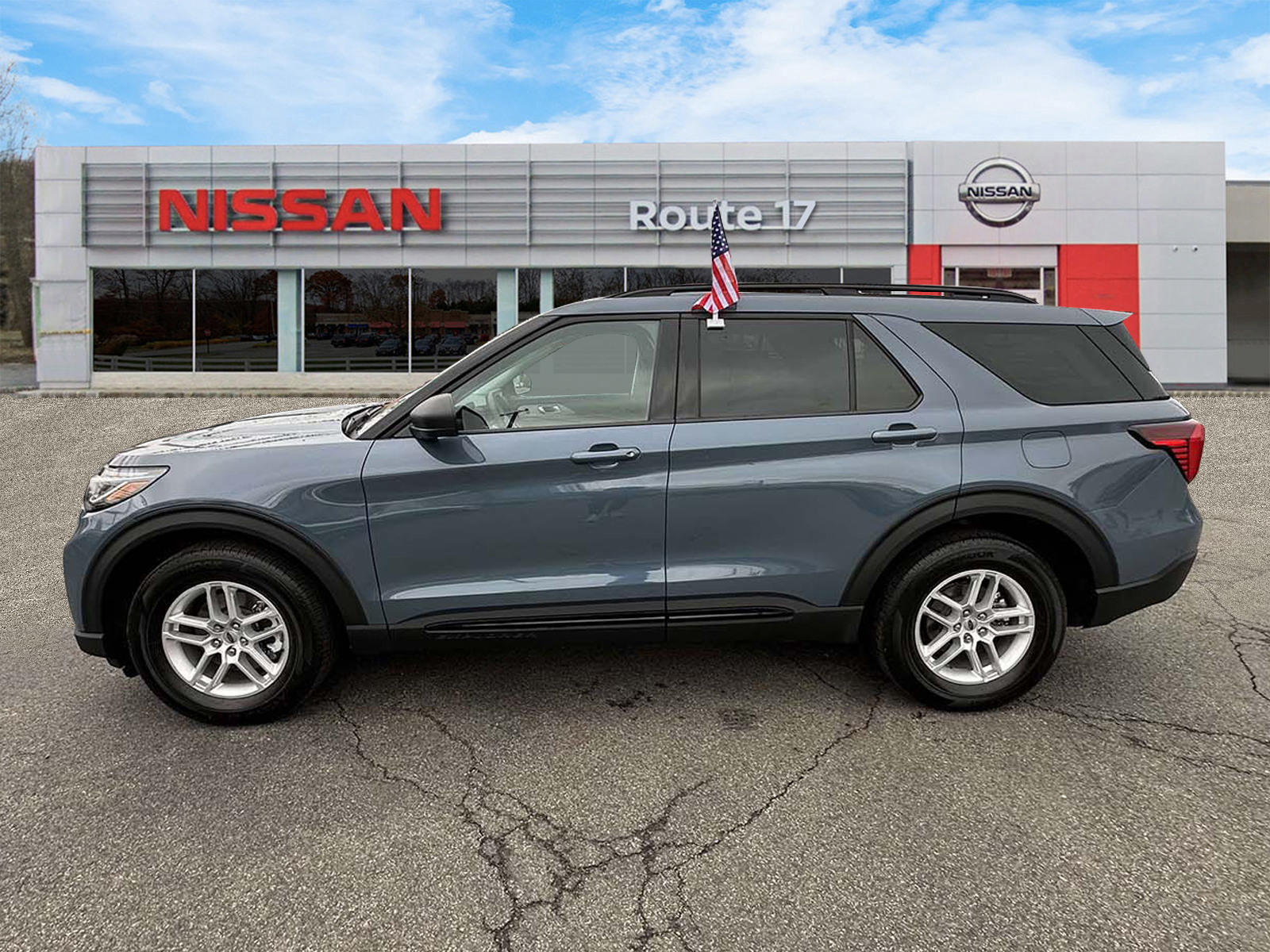 View vehicle photo 5