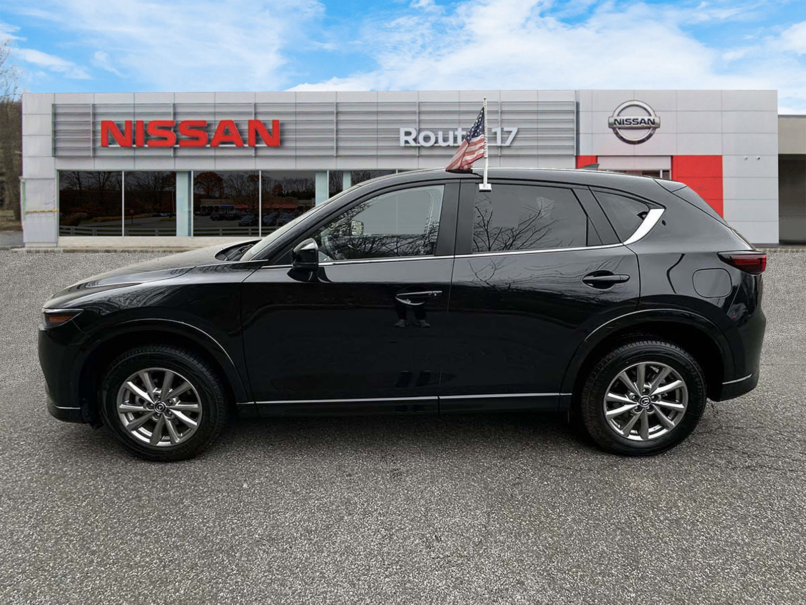 View vehicle photo 5