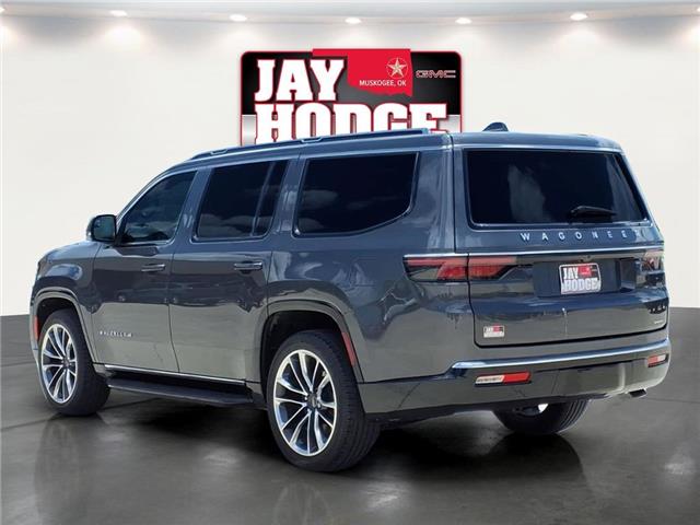 2022 Jeep Wagoneer