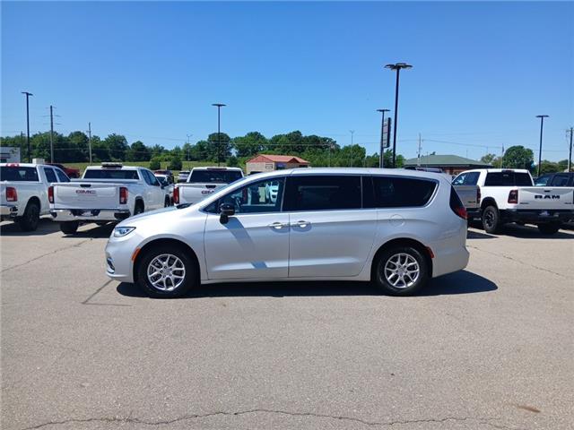 2024 Chrysler Pacifica