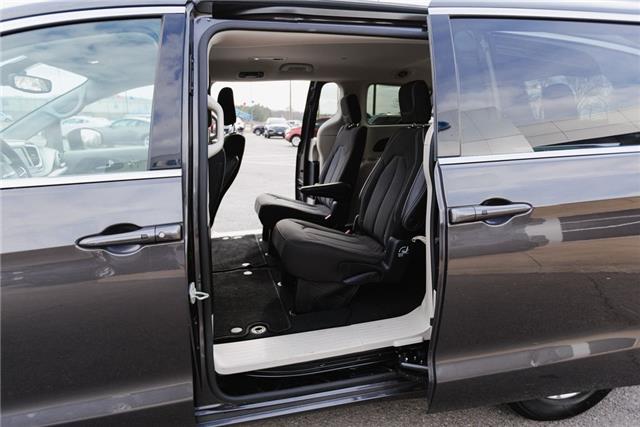 2023 Chrysler Voyager