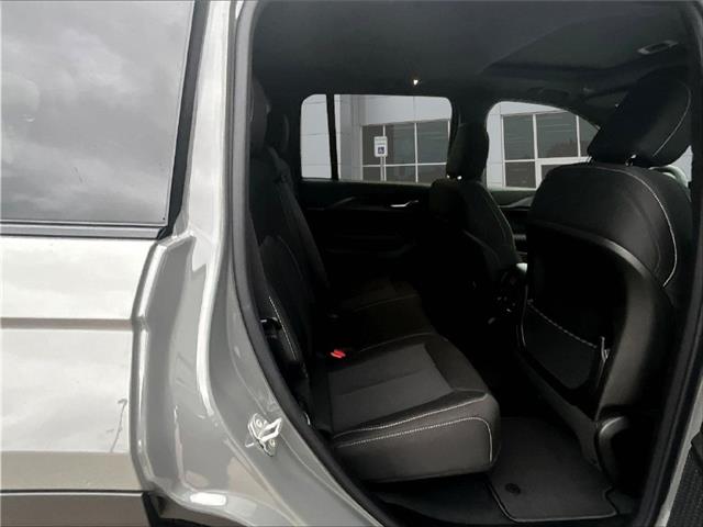 2027 Jeep Grand Cherokee