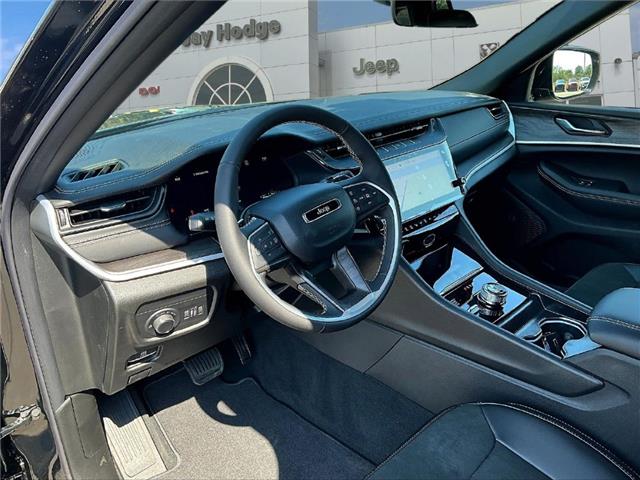 2027 Jeep Grand Cherokee