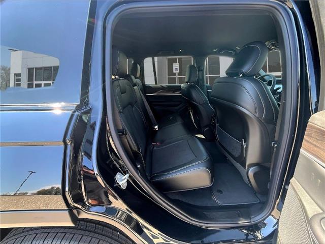 2027 Jeep Grand Cherokee