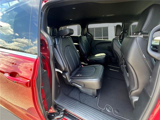 2027 Chrysler Pacifica