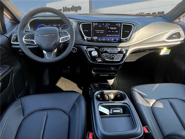 2027 Chrysler Pacifica