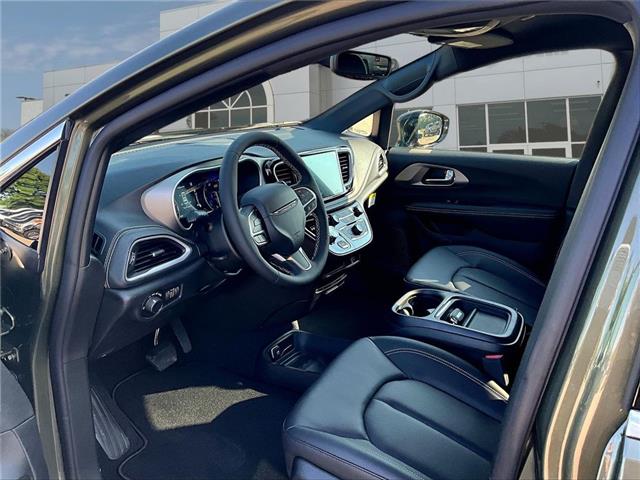 2027 Chrysler Pacifica